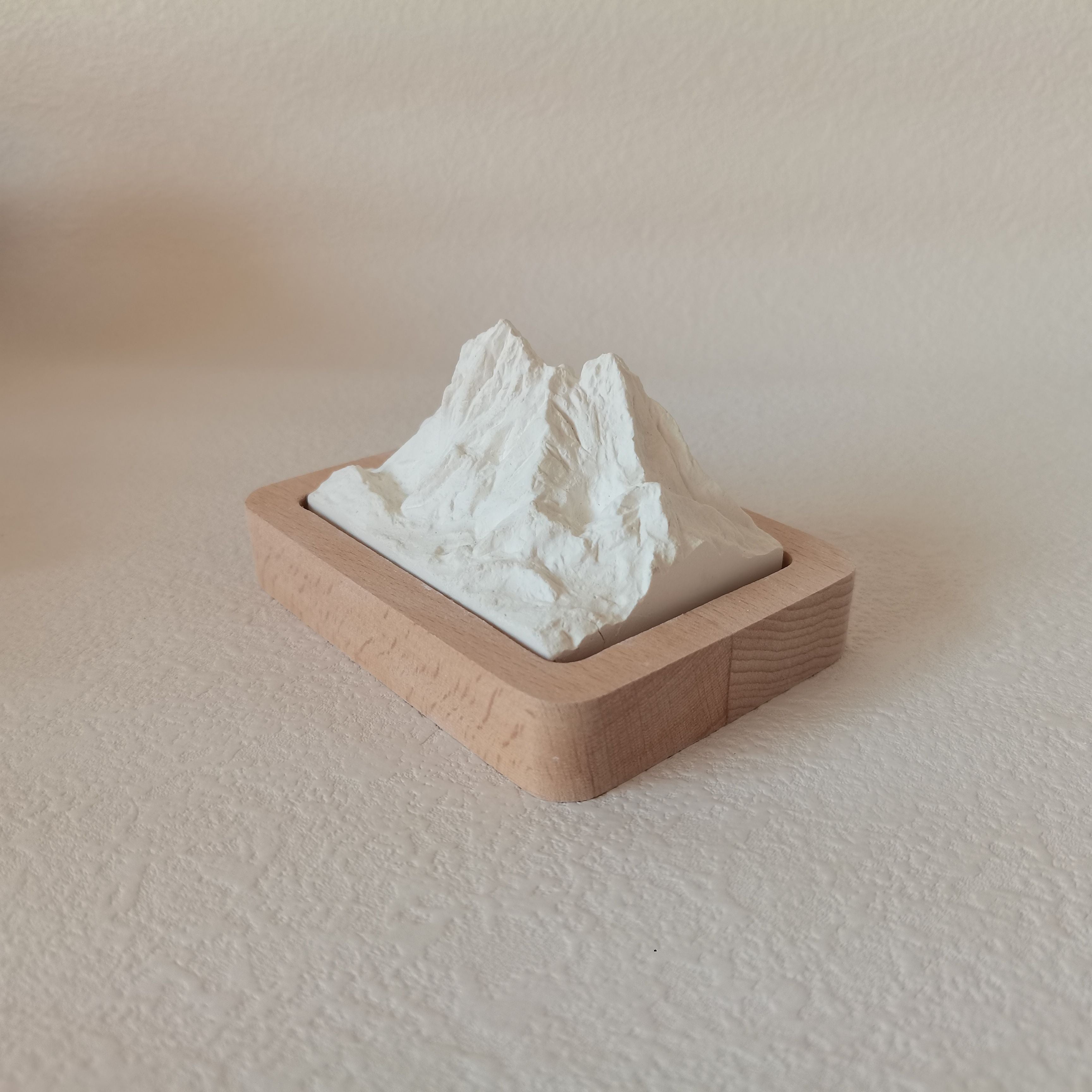 Ceramic Aromatherapy Diffuser - Mountain